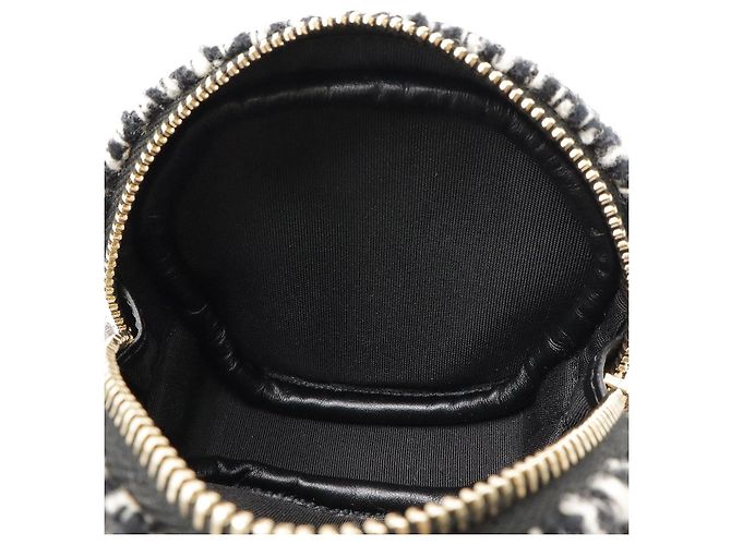 Timeless Borsa a tracolla in tweed Chanel AP0986 Nero Bianco Crudo - vista 8