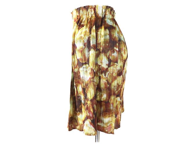 Issey Miyake Conjunto de camiseta y minifalda con estampado Popcorn PLEATS PLEASE Castaño Amarillo - vista 6