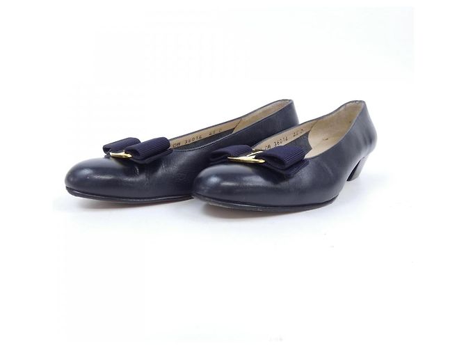 Vintage Pumps Salvatore Ferragamo Blau Marineblau - Ansicht 3