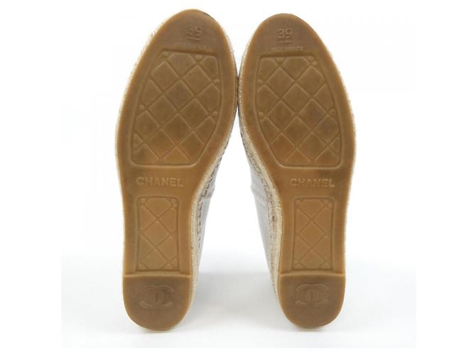 Timeless Chanel Leder-Pumps Blau Marineblau - Ansicht 4