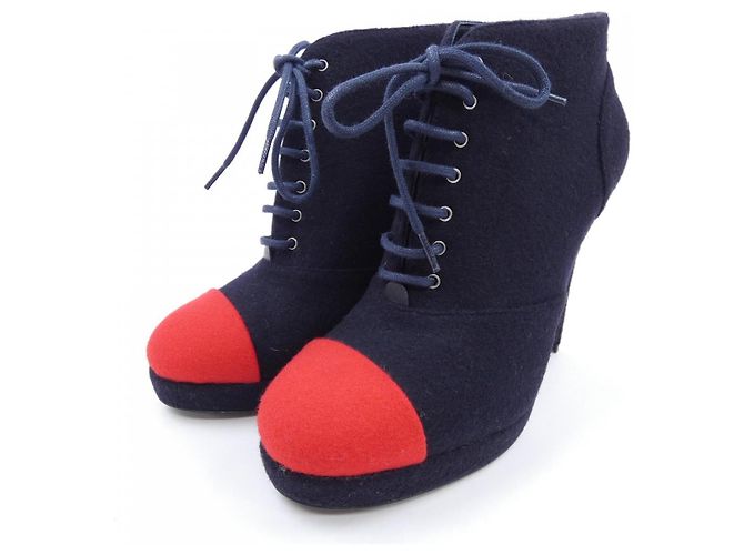 Timeless Scarpe Chanel G30404 Blu Blu navy - vista 3
