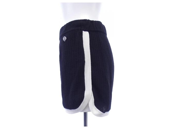 Timeless Short de cashmere Chanel P76470K10986 - vista 6