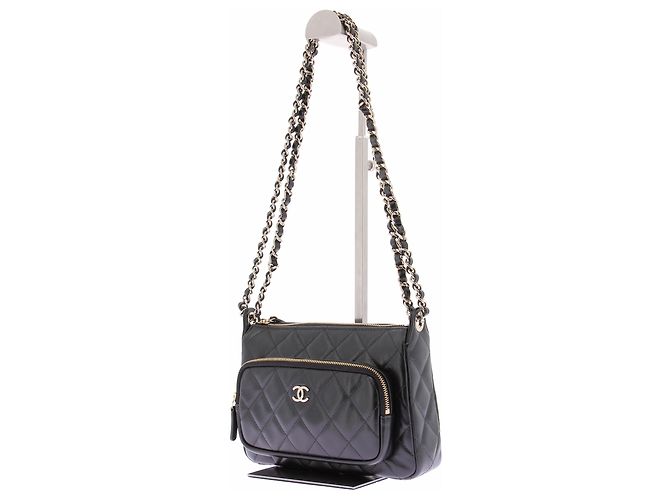 Chanel Gesteppte schwarze Leder-"Camera Bag" - Ansicht 6