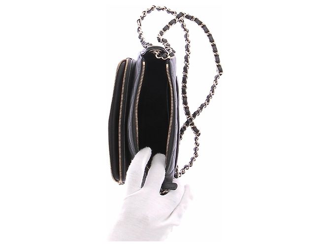 Chanel Gesteppte schwarze Leder-"Camera Bag" - Ansicht 9