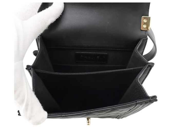 Borsa a tracolla Chanel Boy in agnello Nero - vista 7