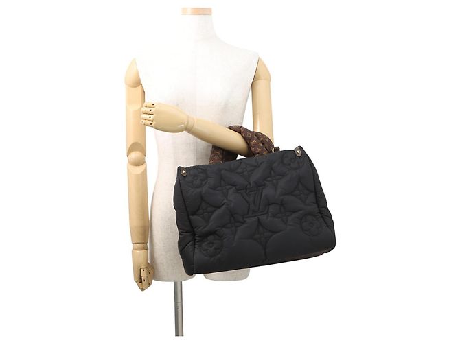 Onthego Borsa Tote Louis Vuitton Monogram Nero - vista 4