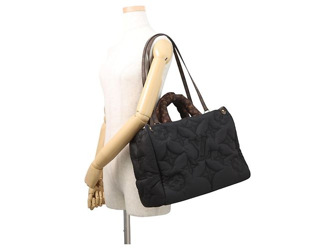 Onthego Borsa Tote Louis Vuitton Monogram Nero - vista 5