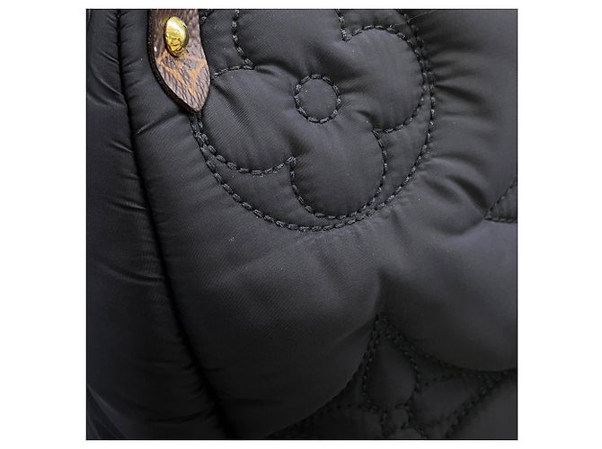 Onthego Borsa Tote Louis Vuitton Monogram Nero - vista 8