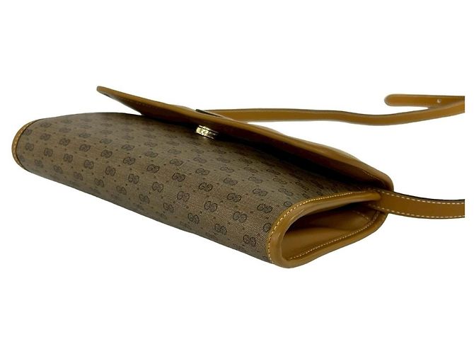 Mini bolsa de ombro em couro Gucci Vintage Micro GG Logo Marrom - vista 8