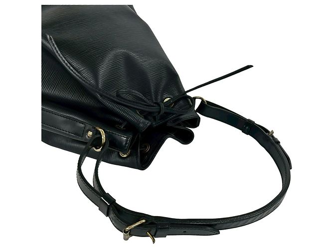 Noe Borsa Louis Vuitton Vintage Petit Noé in pelle Epi Nero - vista 4