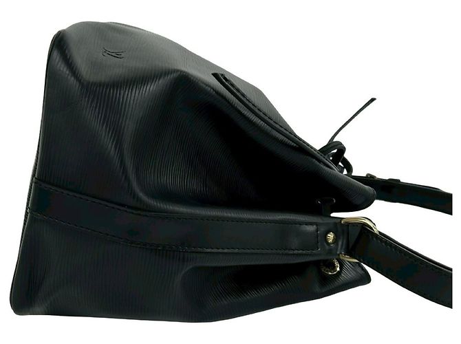 Noe Borsa Louis Vuitton Vintage Petit Noé in pelle Epi Nero - vista 6