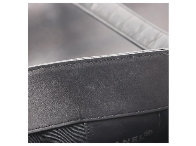 Borsa a tracolla Chanel in agnello nero - vista 6
