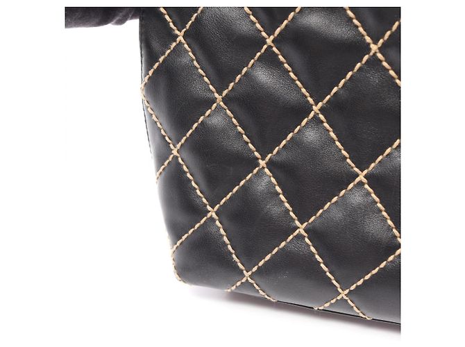 Borsa Tote Chanel Wild Stitch in pelle nera Nero - vista 11