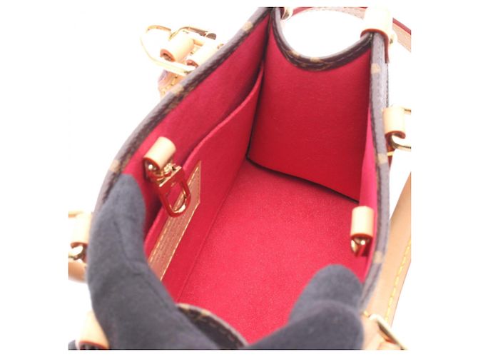 Borsa Louis Vuitton LV x TM OnTheGo BB Monogram Panda Marrone - vista 3