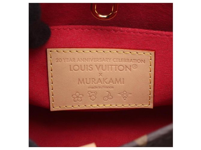 Borsa Louis Vuitton LV x TM OnTheGo BB Monogram Panda Marrone - vista 4