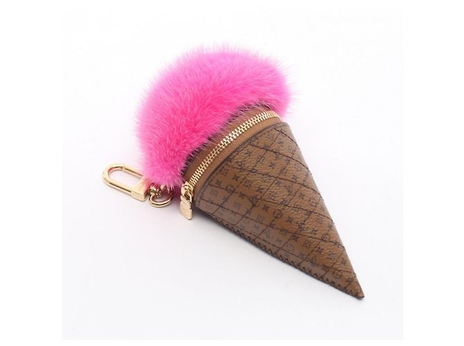 Louis Vuitton LV Ice Cream Monogram Reverse Rose Charm Marrone Rosa - vista 2