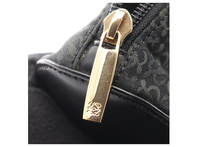 Borsa a mano clutch Loewe Anagram Second Bag Nero Verde - vista 7