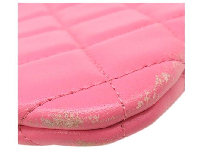 Pochette Chanel en agneau matelassé CC rose - vue 10