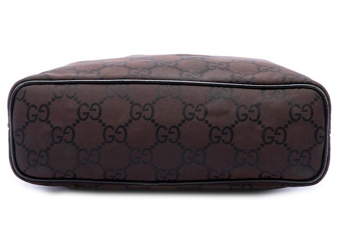 Borsa a tracolla Gucci in nylon GG marrone Marrone scuro - vista 3