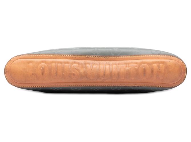 Pochette Cosmos Monogram Titanium Grigio Louis Vuitton Marrone - vista 3