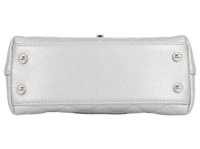 Coco Handle Borsa Chanel Silver Extra Mini Metallic Quilted Caviar Coco Top Handle Argento - vista 3