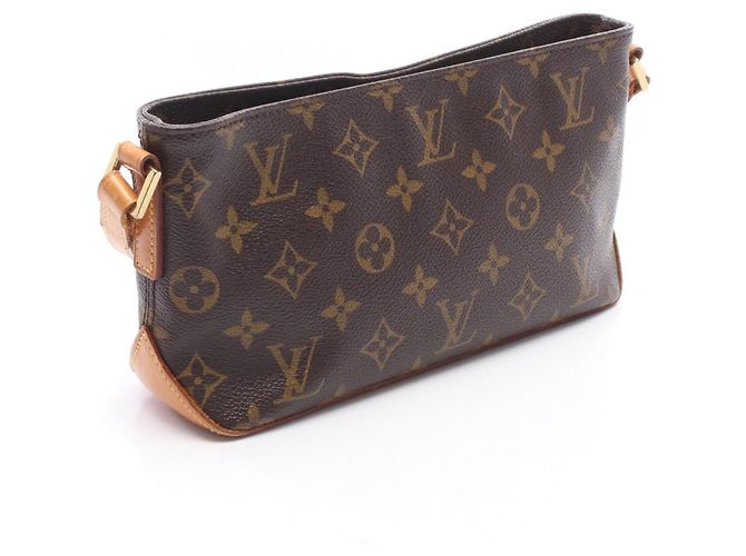 Borsa a tracolla Louis Vuitton Trotteur Monogram Marrone - vista 2