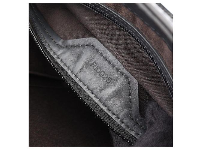 Louis Vuitton Sac Plat Epi Noir Tote Bag Nero - vista 5