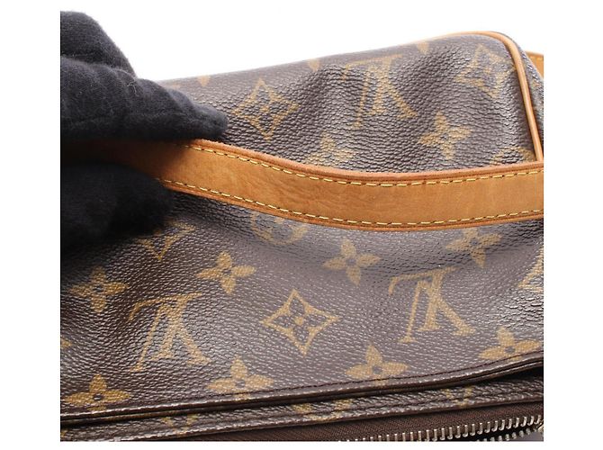 Borsa a Spalla Louis Vuitton Vivacite PM Marrone - vista 11