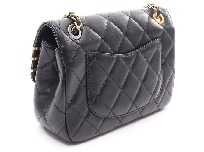 Borsa a tracolla Chanel in pelle di agnello trapuntata Nero - vista 2