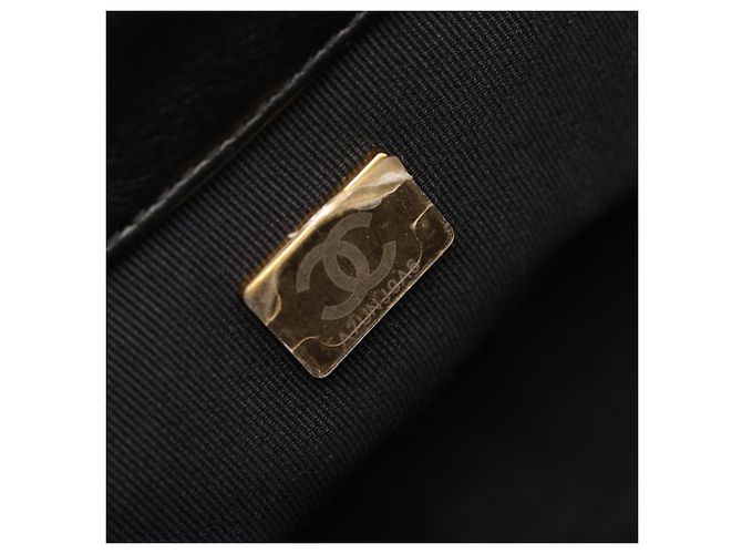 Borsa a mano Chanel Matelassé in pelle nera Nero - vista 5