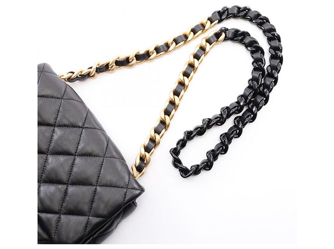 Borsa a mano Chanel Matelassé in pelle nera Nero - vista 8