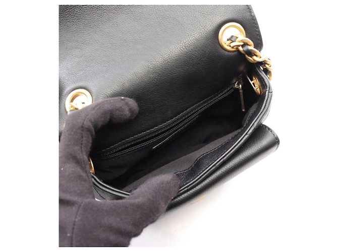 Borsa a tracolla Chanel Matelassé Small Flap Nero - vista 3