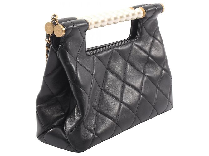 Timeless Borsa a tracolla 2-Way Chanel Matelassé con manico di perle Nero - vista 2