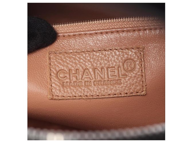 Borsa Tote Bowling Matelassé Chanel Handbag Marrone Nero - vista 4