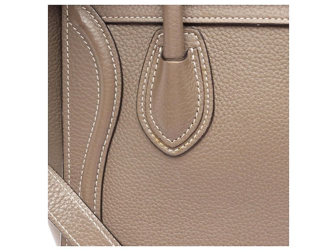 Céline Borsa 2-Way Celine Luggage Nano Shopper Marrone - vista 13