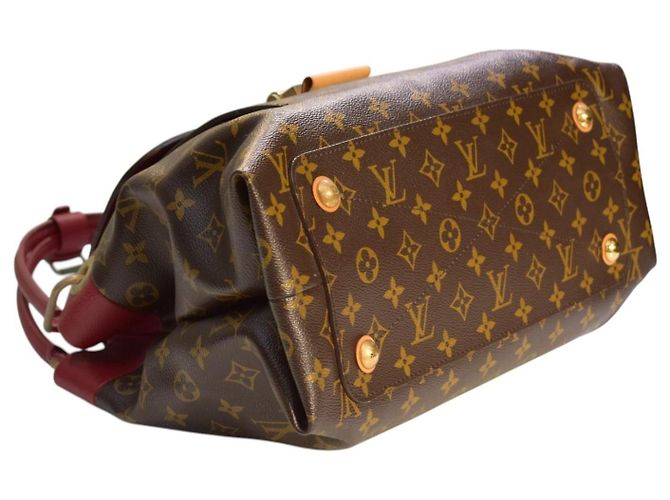 Bolso de hombro LOUIS VUITTON Olympe en lona Monogram y cuero Aurore Berry Francia Castaño Roja - vista 9