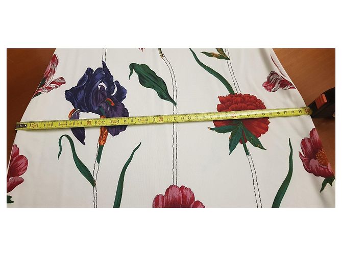 Gianfranco Ferré Weißes Sommerkleid mit Blumenmuster Rot Mehrfarben - Ansicht 12