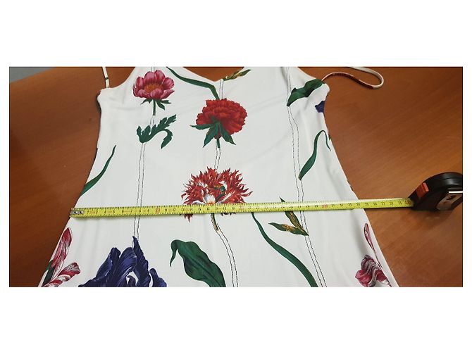 Gianfranco Ferré Weißes Sommerkleid mit Blumenmuster Rot Mehrfarben - Ansicht 14
