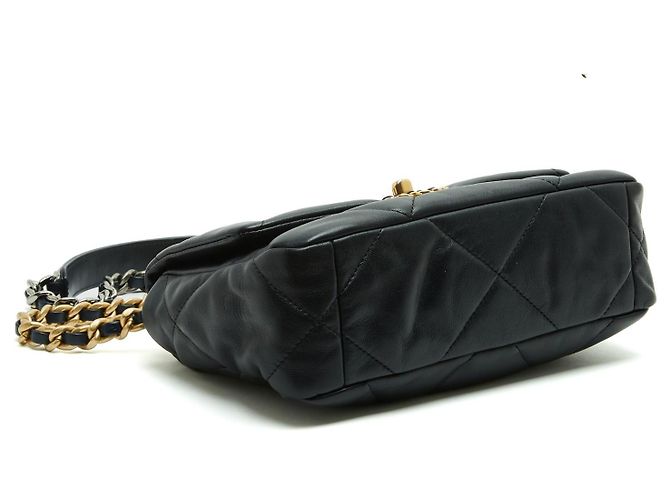 Chanel 19 Bolsa de Couro Navy Gold Silver HDW 26 cm Bolsa de Ombro e Mão Azul marinho - vista 4