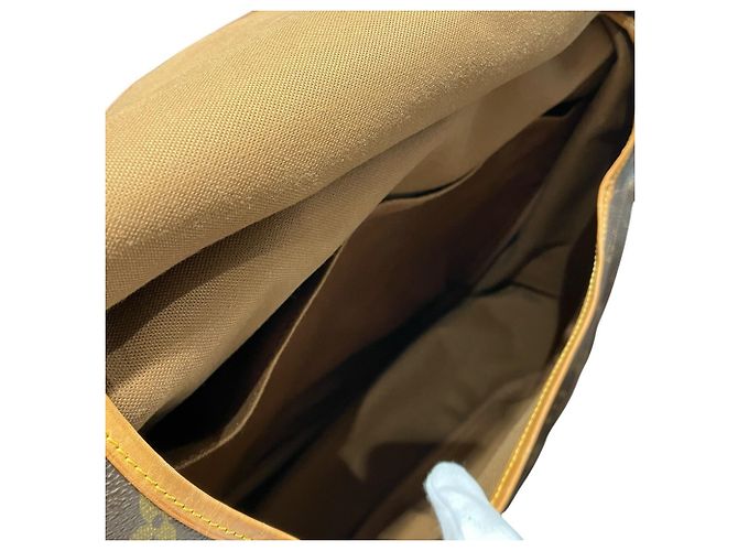 Borsa a Spalla Louis Vuitton Saumur 30 Marrone - vista 5