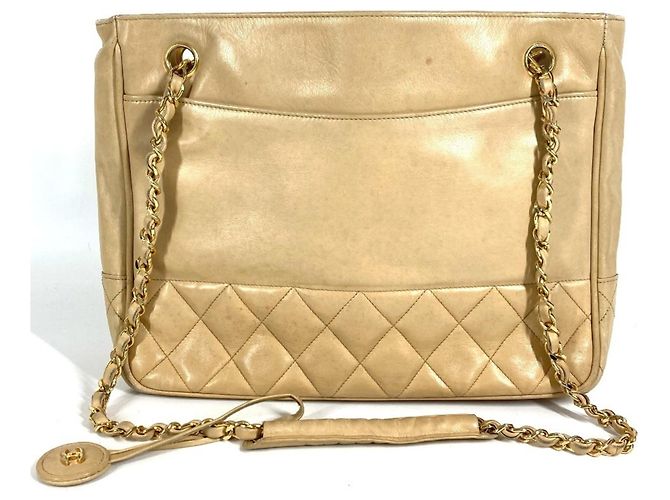 CHANEL Vintage Matelassé gesteppte Leder Tote Bag Beige - Ansicht 2