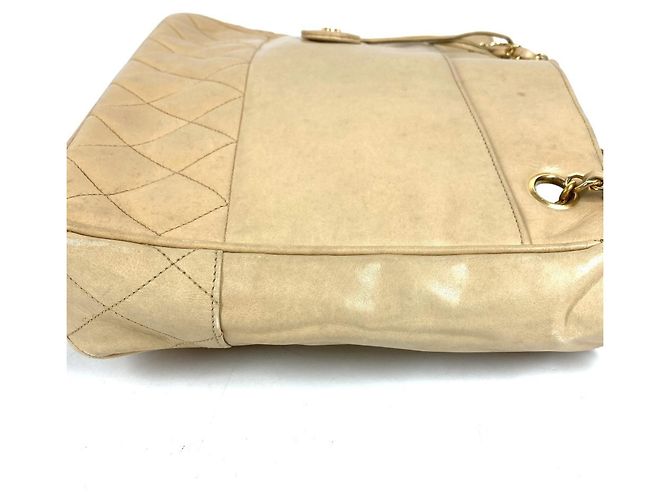 CHANEL Vintage Matelassé gesteppte Leder Tote Bag Beige - Ansicht 3
