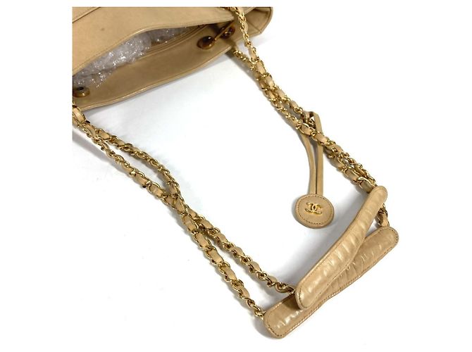 CHANEL Vintage Matelassé gesteppte Leder Tote Bag Beige - Ansicht 8