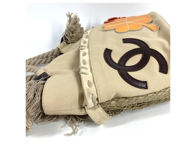 Borsa Chanel Fishnet CC Coco Mark Logo Large Beige - vista 3