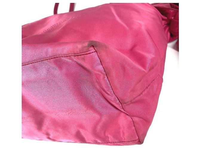 Borsa Tote a Spalla in Nylon Rosa Prada - vista 6