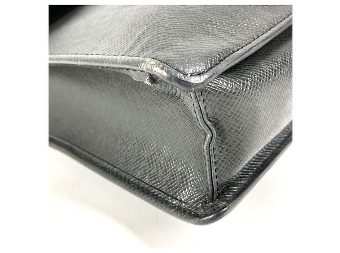 Valigetta Louis Vuitton Taiga Angara Nero Grigio - vista 6