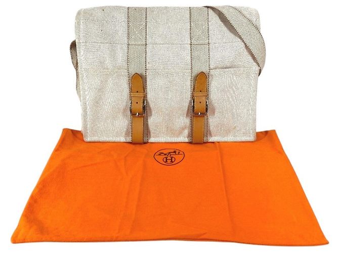 Hermès Sac à bandoulière en coton et cuir beige Hermes - vue 16