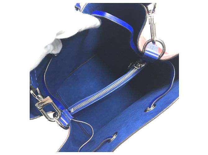 Borsa a secchiello Louis Vuitton Epi NeoNoe Bicolor Rosso Blu - vista 10