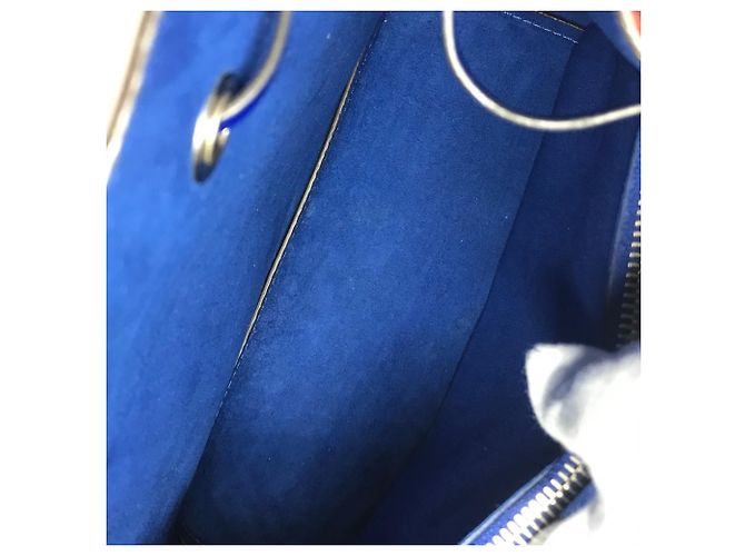 Borsa a secchiello Louis Vuitton Epi NeoNoe Bicolor Rosso Blu - vista 13