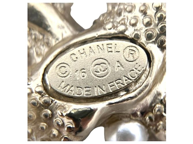 Spilla Chanel placcata oro D'oro - vista 4